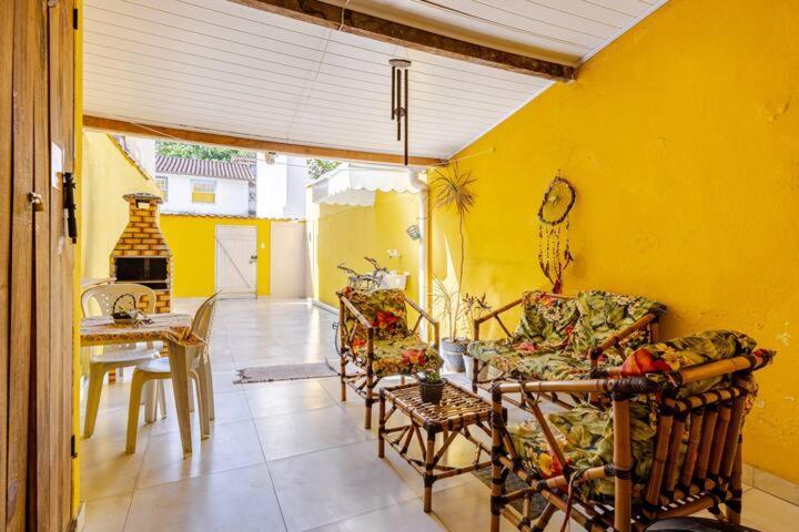 Vila Casa Bromelia, A 15 Minutos A Pe Do Centro Historico! Araquari Exteriér fotografie